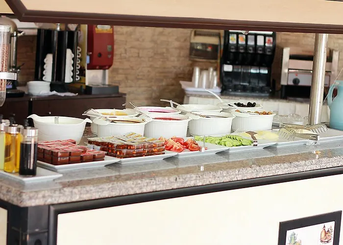 Отель Bahar Hotels (Adults Only) 3*